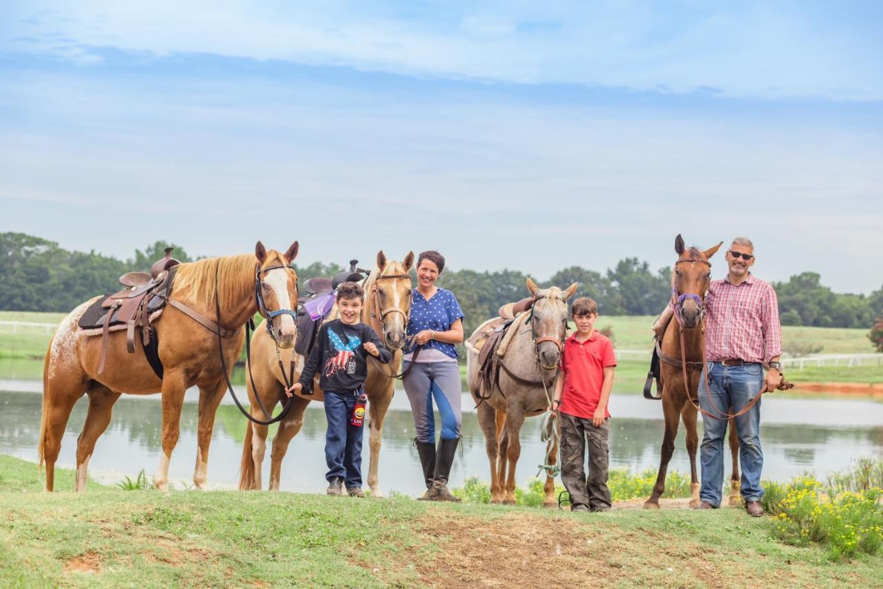 מדיסון Southern Cross Guest Ranch מראה חיצוני תמונה